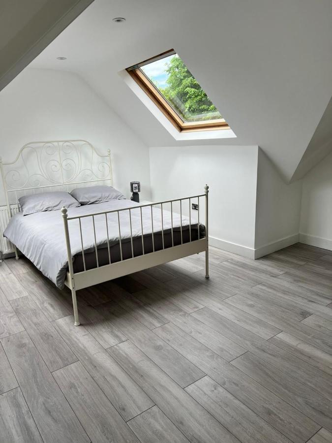 Lovely 2 Bedroom Flat With Roof Terrace In London Nw6 Zewnętrze zdjęcie