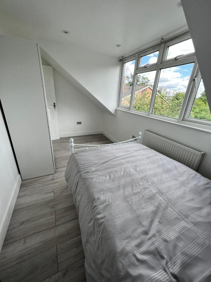 Lovely 2 Bedroom Flat With Roof Terrace In London Nw6 Zewnętrze zdjęcie